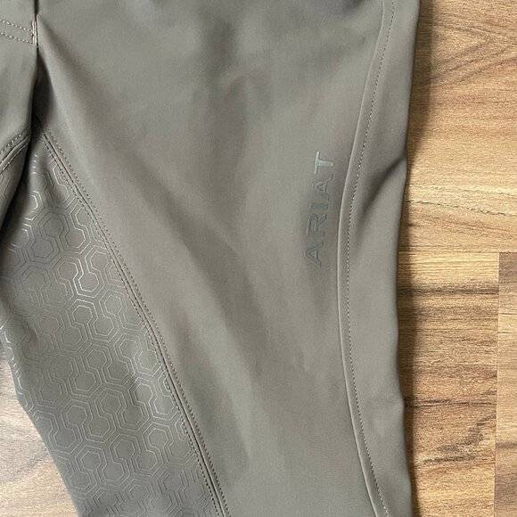 Ariat Women's Tri-Factor Grip Full Seat Breeches - Banyan Bark - 26R - Picture 5 of 7